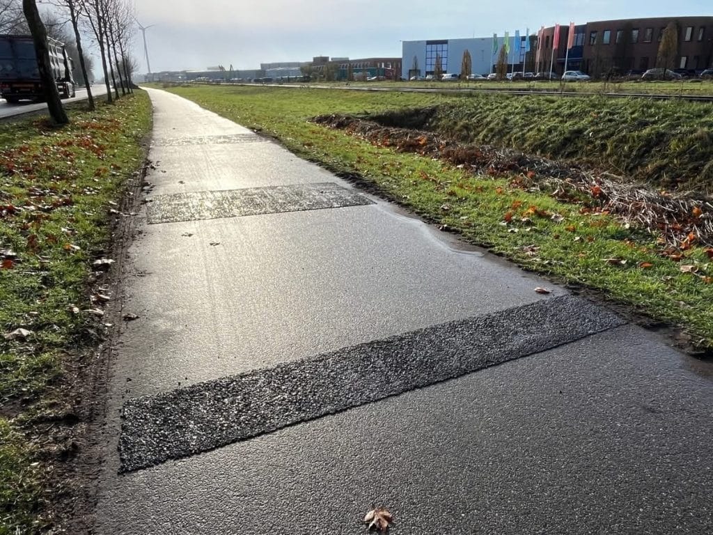 Fietsen in en naar het havengebied